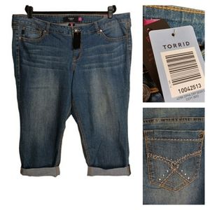 TORRID Denim Medium Blue Sophia Crop Studded Pocket Jeans Size 24 NWT